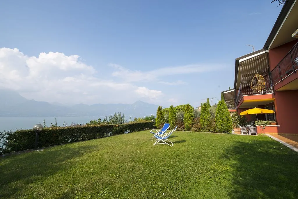 Apartment Appartamenti Gianni Torri Del Benaco Italy