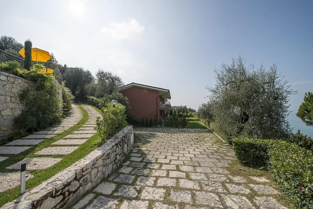 Apartment Appartamenti Gianni Torri Del Benaco