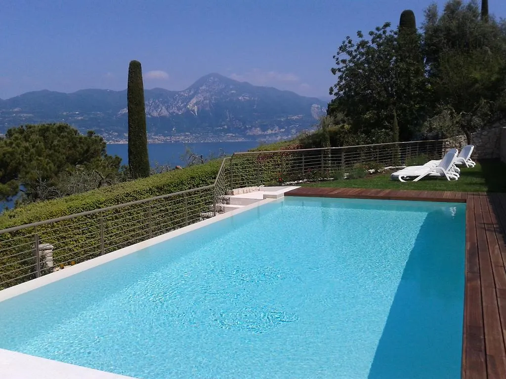 Apartment Appartamenti Gianni Torri Del Benaco